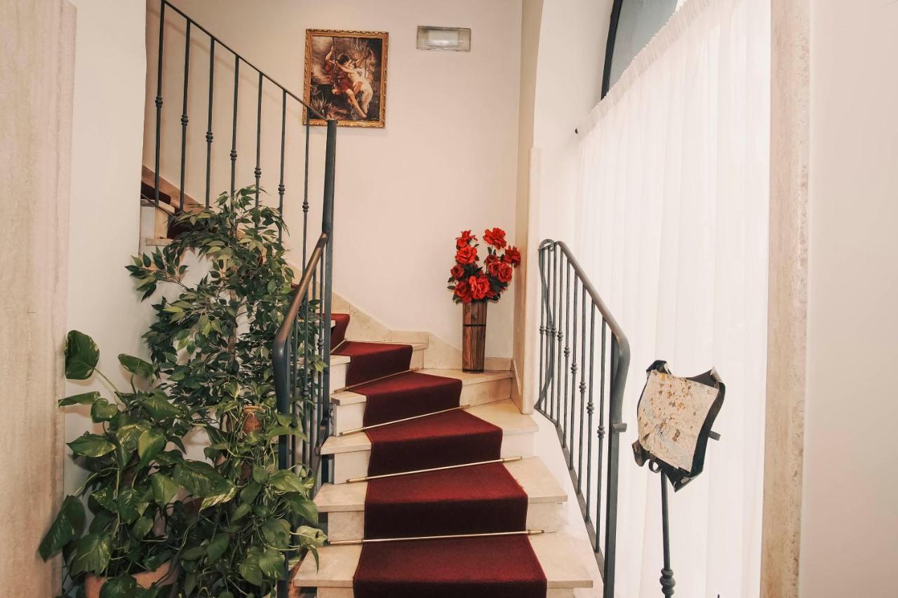 Hotel Galileo
